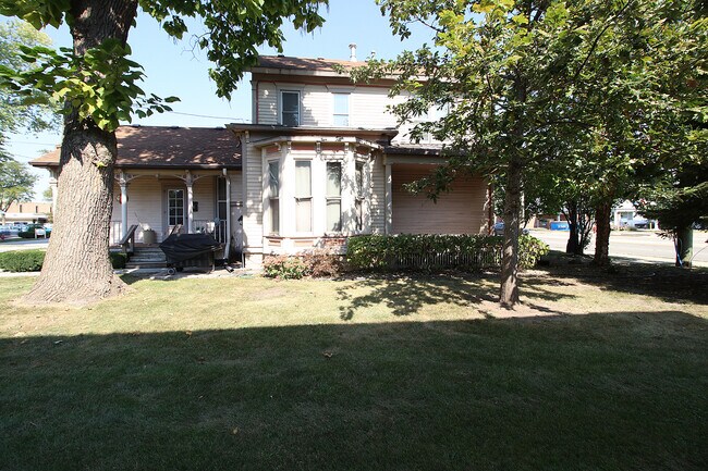 Primary Photo - 15118 S Rte 59