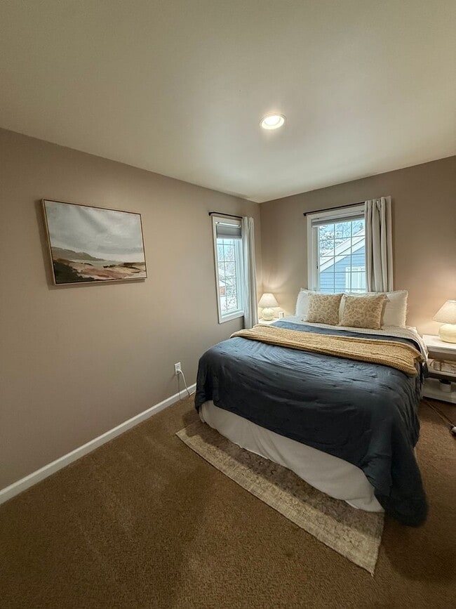 Building Photo - NEW YEAR NEW HOME! 3 bed, 2.5 bath, 2 car garage in South Anchorage