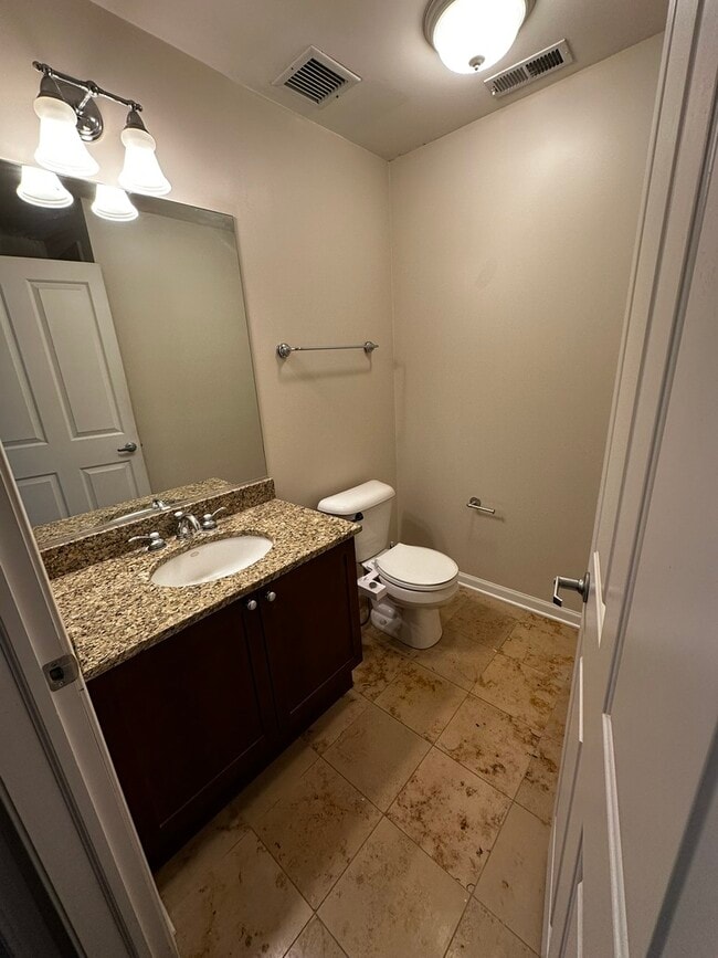 Building Photo - 1464 S Michigan Ave