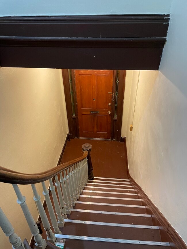 Building Photo - 321 Pennsylvania St