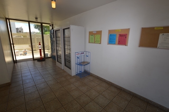 Building Photo - Salt Lake - Pikake Manor 2 bed, 1 bath, 2 parking