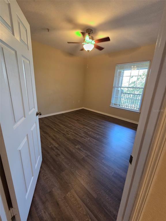 Building Photo - 10106 Courtney Oaks Cir
