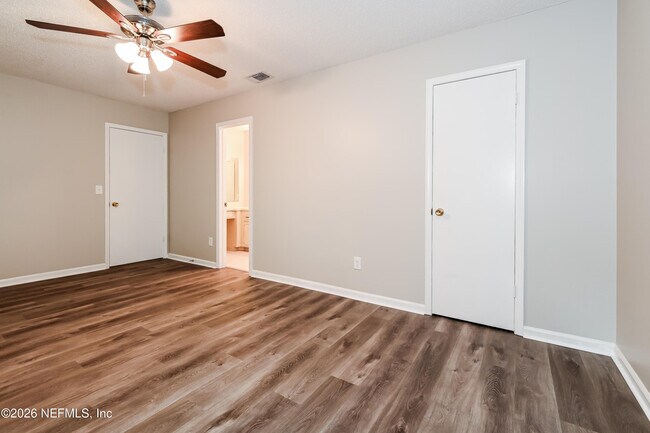 Building Photo - 12845 Julington Forest Dr E