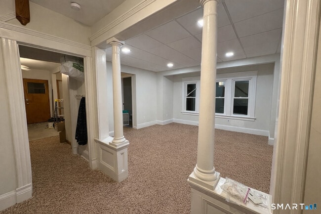 Building Photo - 17 Sylvan Ave