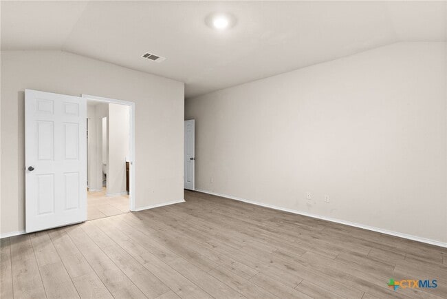 Building Photo - 9506 Murandy Dr