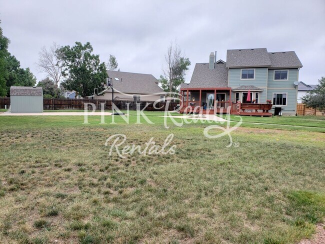 Building Photo - Gorgeous 5 Bedroom Home in D20!