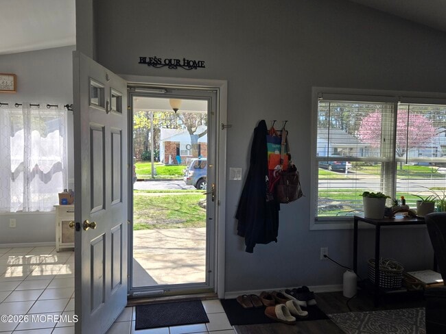 Building Photo - 51 Nautilus Dr