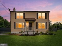 Building Photo - 308 Delsea Dr