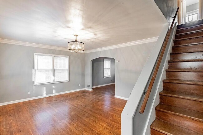 Building Photo - 2511 N 52nd St