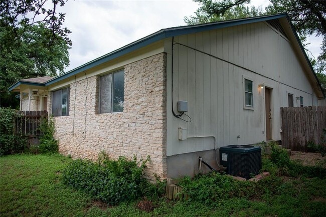 Building Photo - 4605 Brown Bark Pl