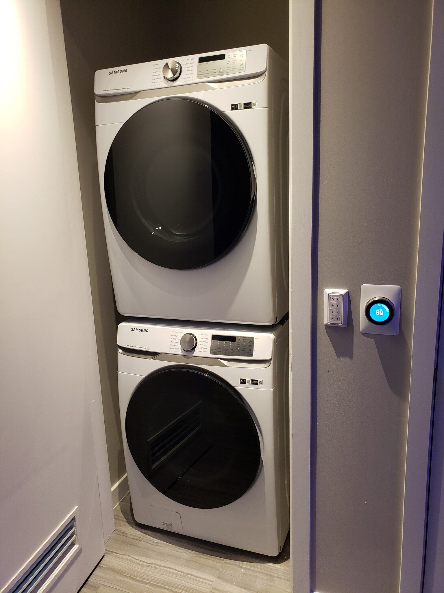 Samsung Stacking Washer & Dryer - 608 S 3rd St