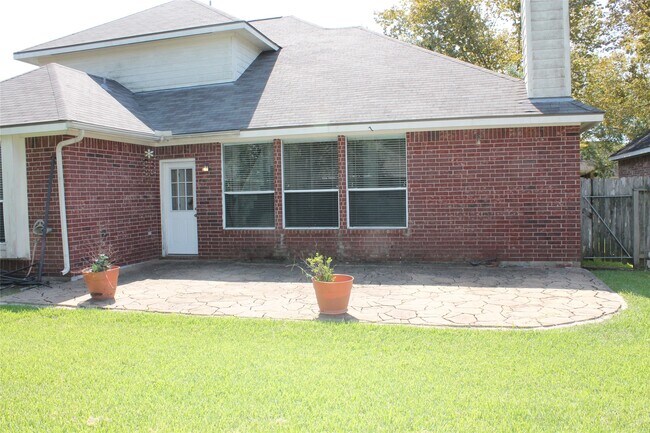 Building Photo - 3623 Chatwood Dr