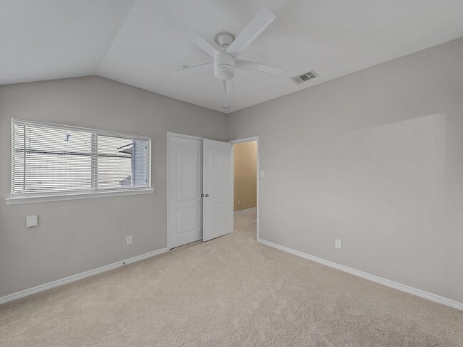 Building Photo - 6837 Livorno Ln