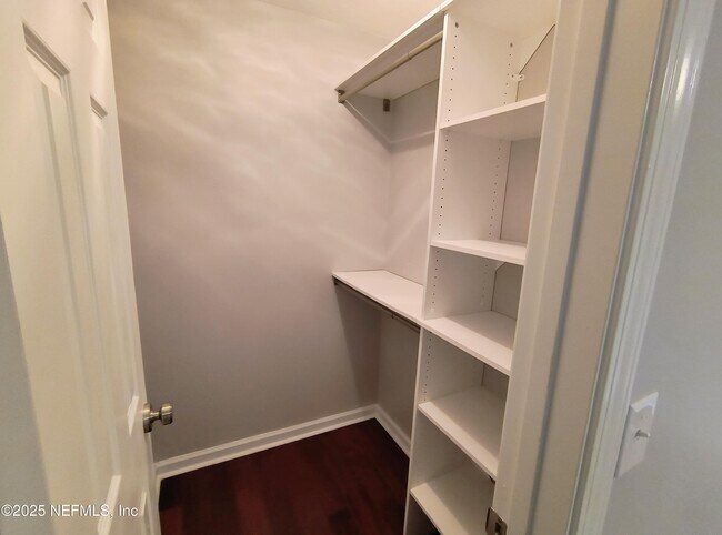 Building Photo - 13636 Capistrano Dr S