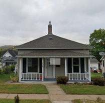 Building Photo - 710 W Main St