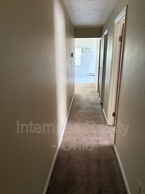 Building Photo - 3835 Indian Run Dr