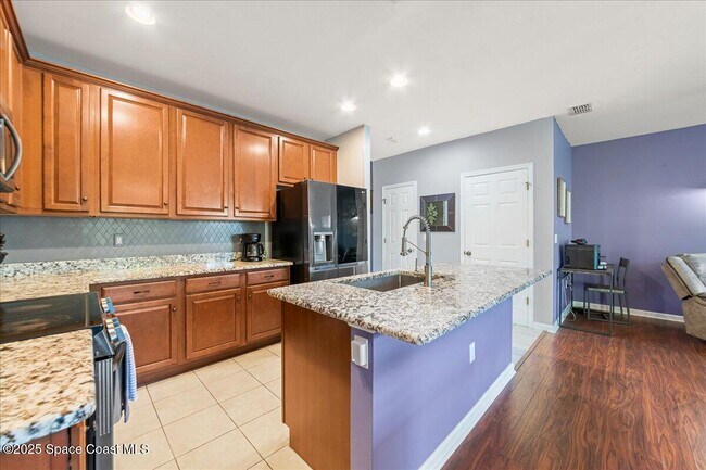 Building Photo - 1345 Lara Cir