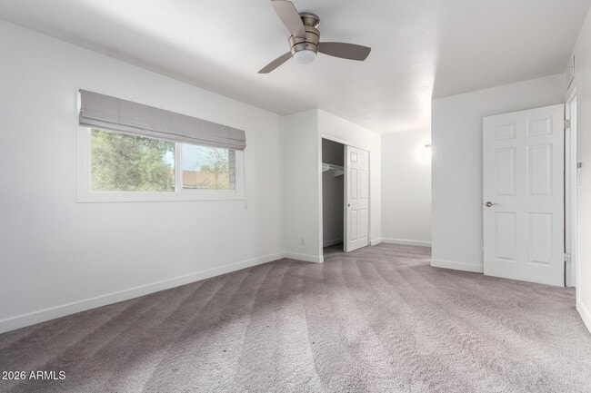 Building Photo - 1586 West Campbell Ave