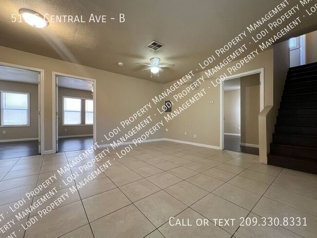 Building Photo - 517 S Central Ave