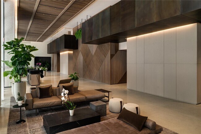 Building Photo - 159 NE 6th St