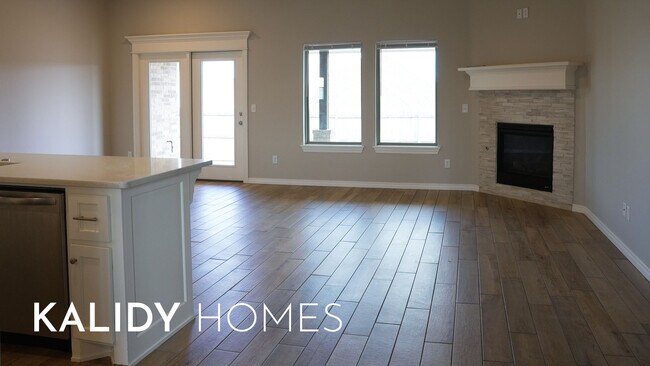 Building Photo - 5216 Bing Cir