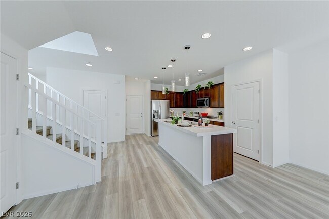 Building Photo - 1110 Cactus Needle Ave