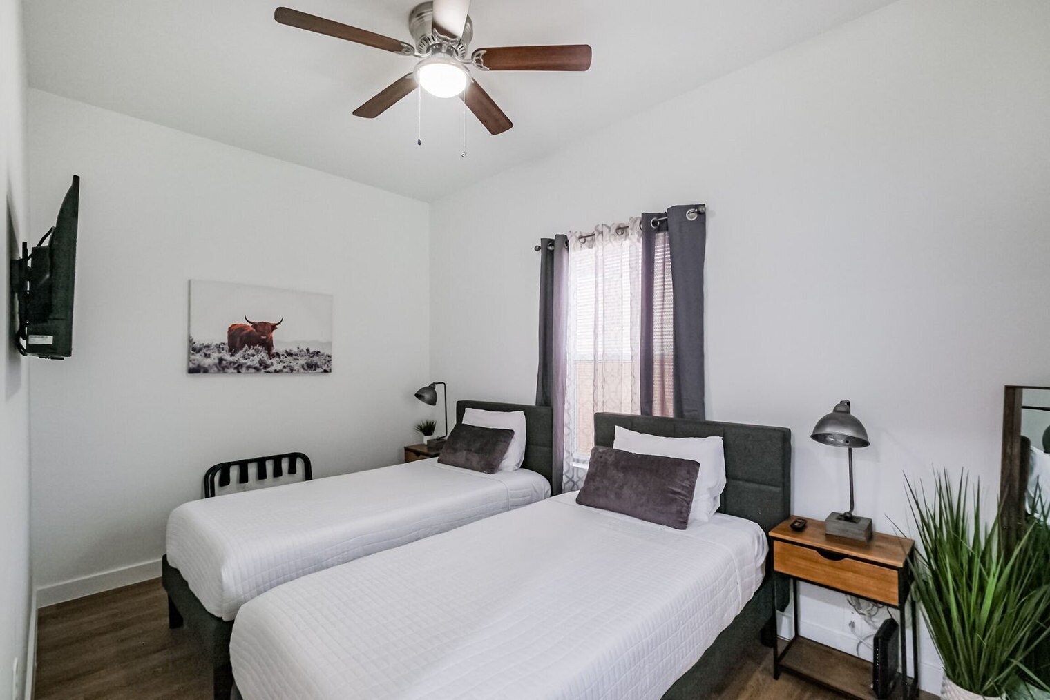 Building Photo - 412 Paschall St