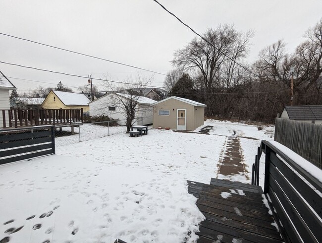 Building Photo - 3711 W 4th St