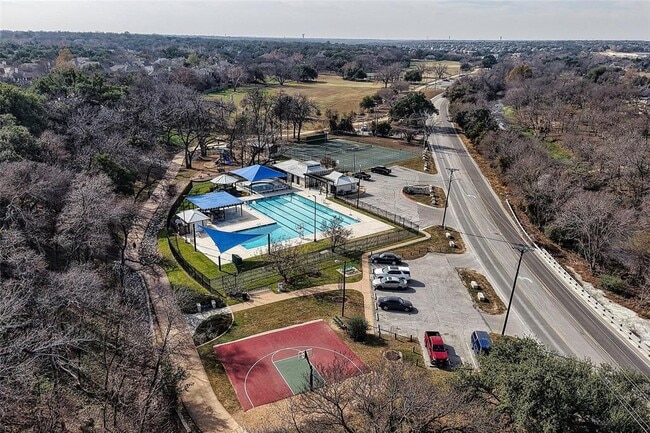 Building Photo - 207 Chesapeake Bay Ln S