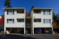 Building Photo - Ballinger Way Condo
