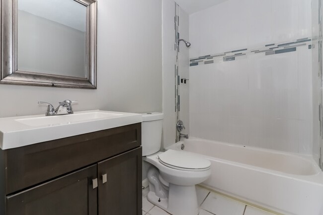 Building Photo - 2147 Frey Rd