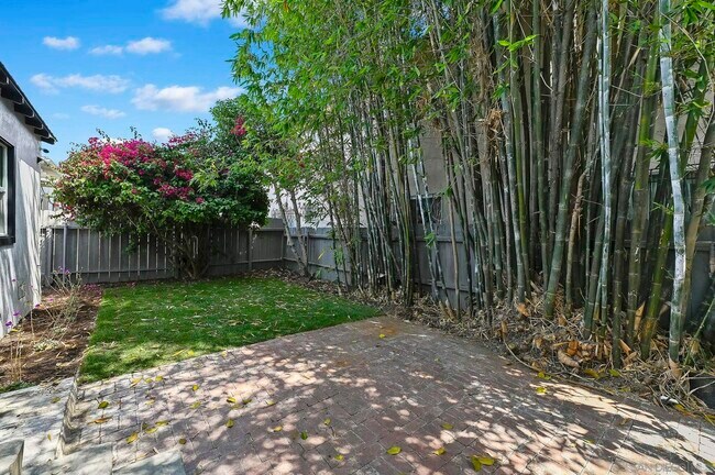 Building Photo - 4465 Orange Ave