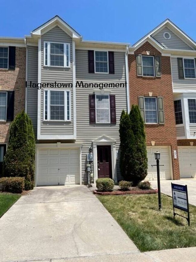 Building Photo - Single Family Home
