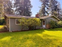 Building Photo - 3bd/1.5ba Edmonds Home