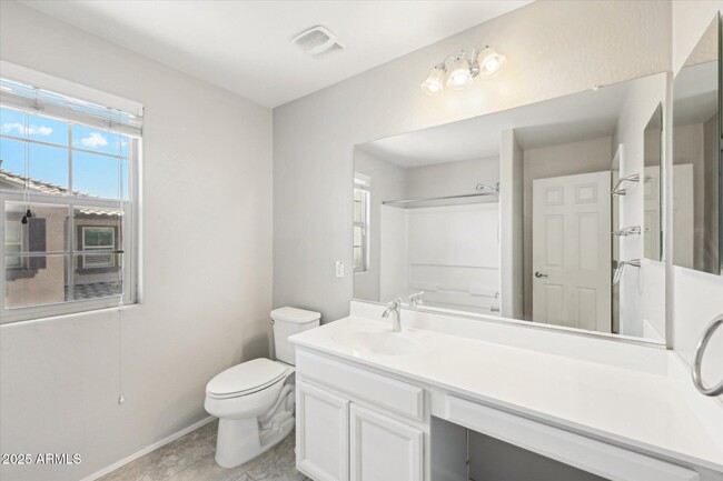 Building Photo - 269 N Scott Dr