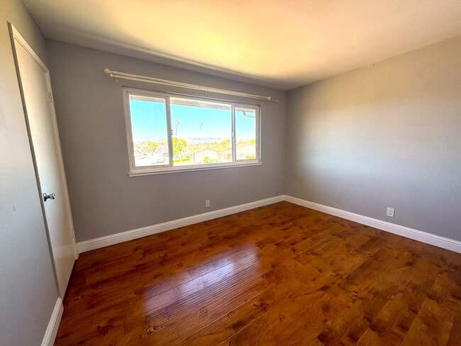 Building Photo - 4606 Granada Way
