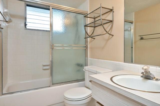 Building Photo - 777 SE 2nd Ave