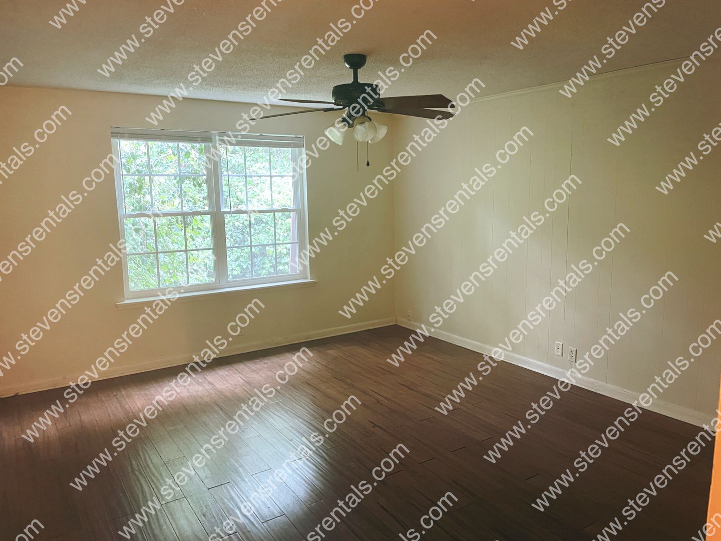 Building Photo - 441 Harding Pl