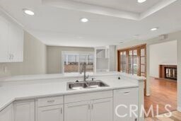 Building Photo - 240 Greenmoor