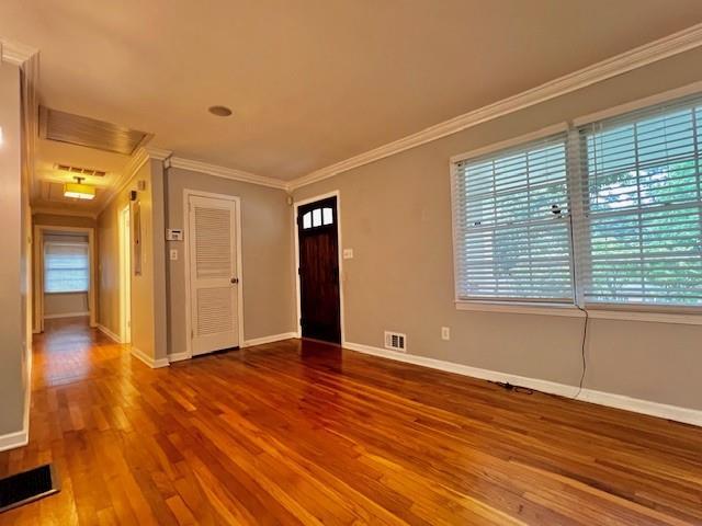 Building Photo - 2672 Warwick Cir NE