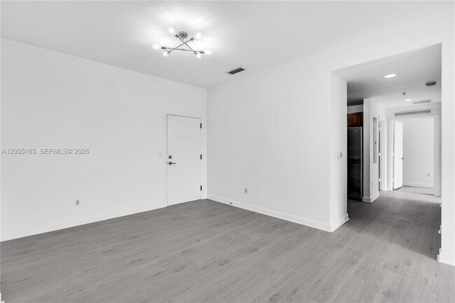 Building Photo - 8395 SW 73rd Ave