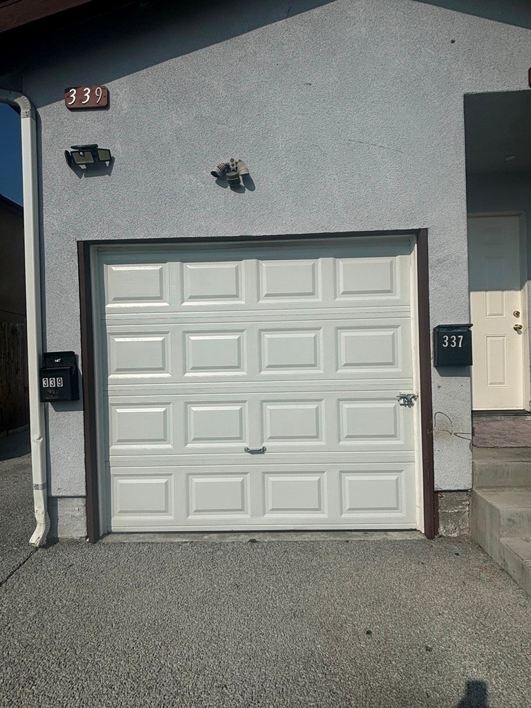 Building Photo - 337 E 104th St