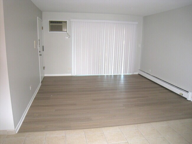 Building Photo - 920 S McKinley Ave