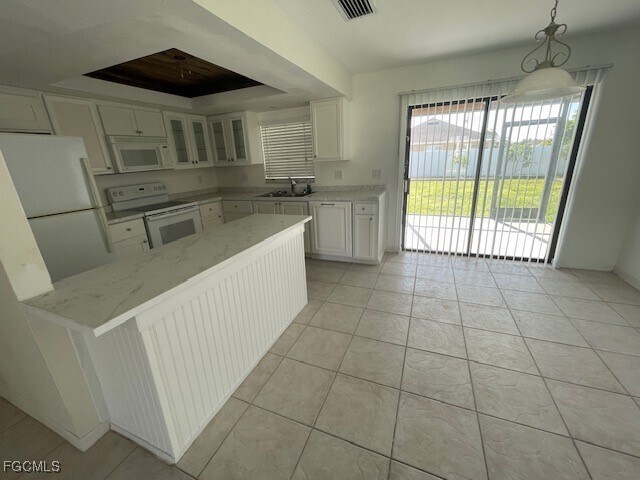 Building Photo - 2710 SW 4th Ave