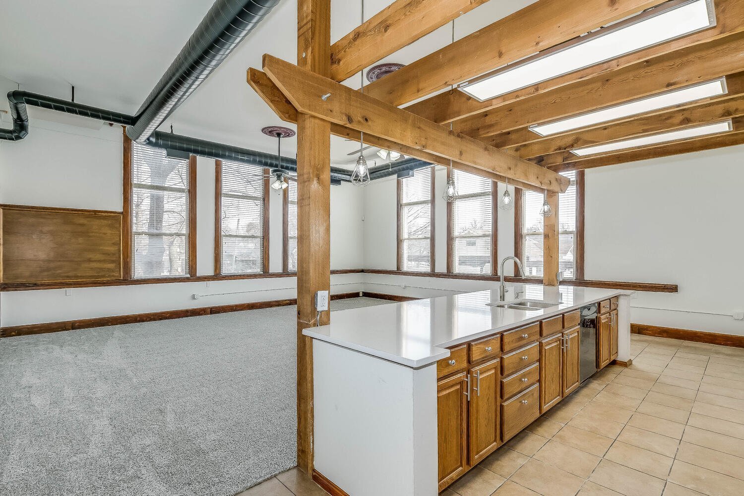 Building Photo - 249 N Athenian Ave