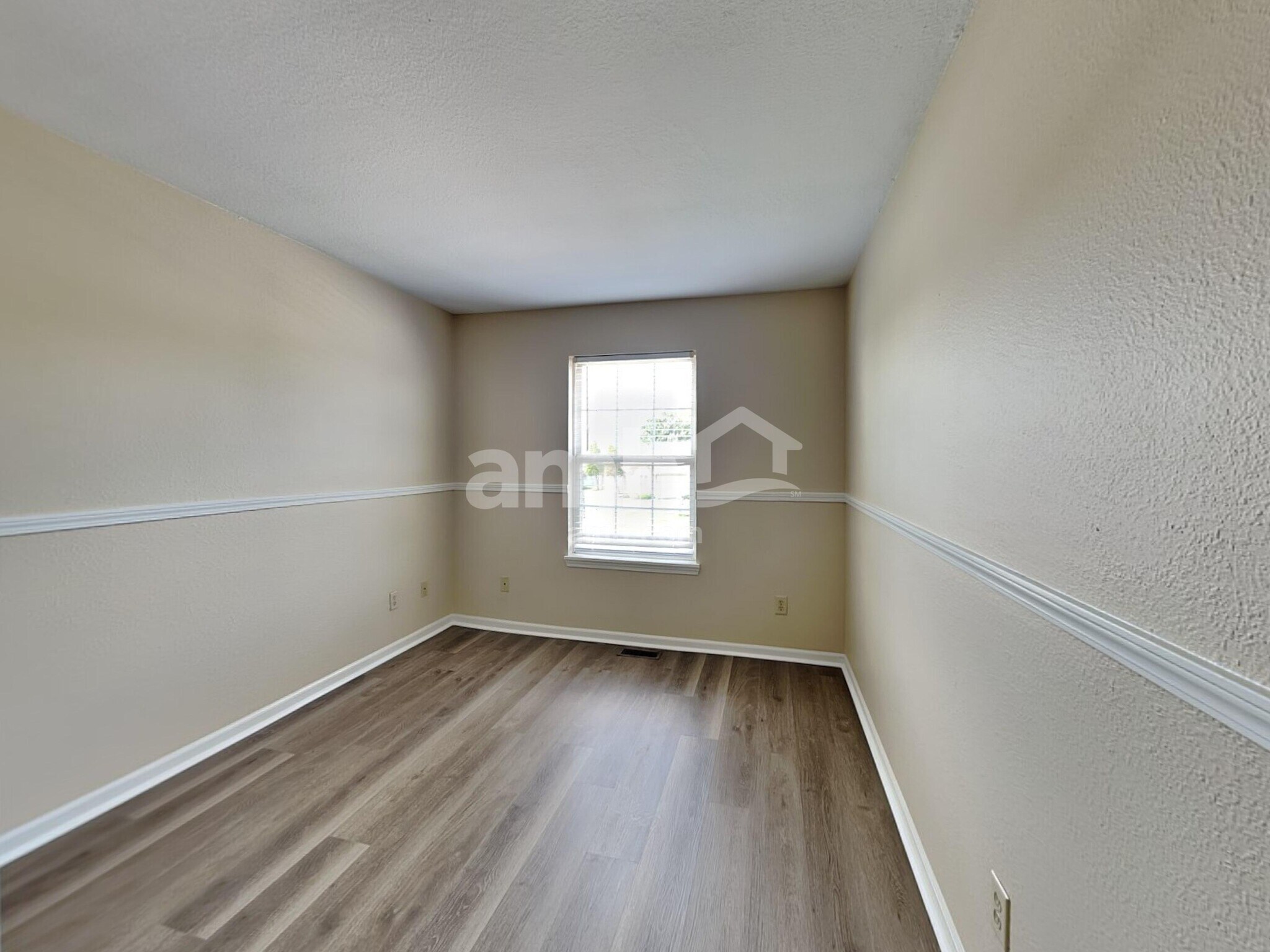 Building Photo - 12693 Glengary Dr
