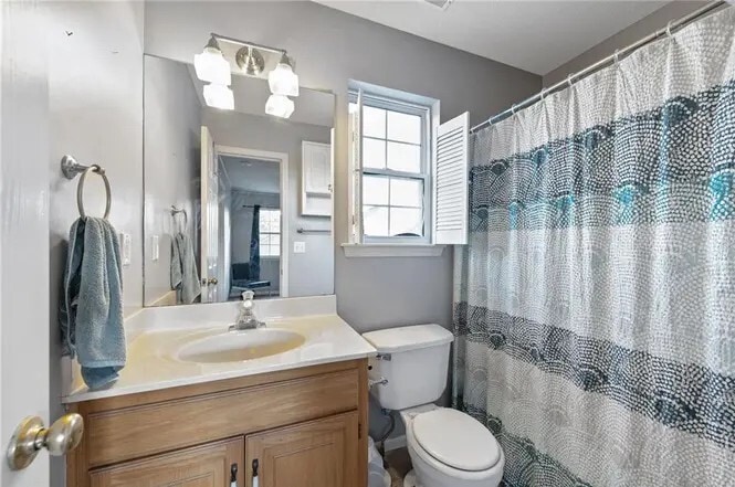 Building Photo - 2101 SW Wall St