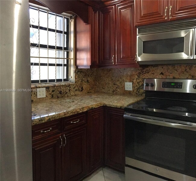 Building Photo - 13444 SW 62nd St