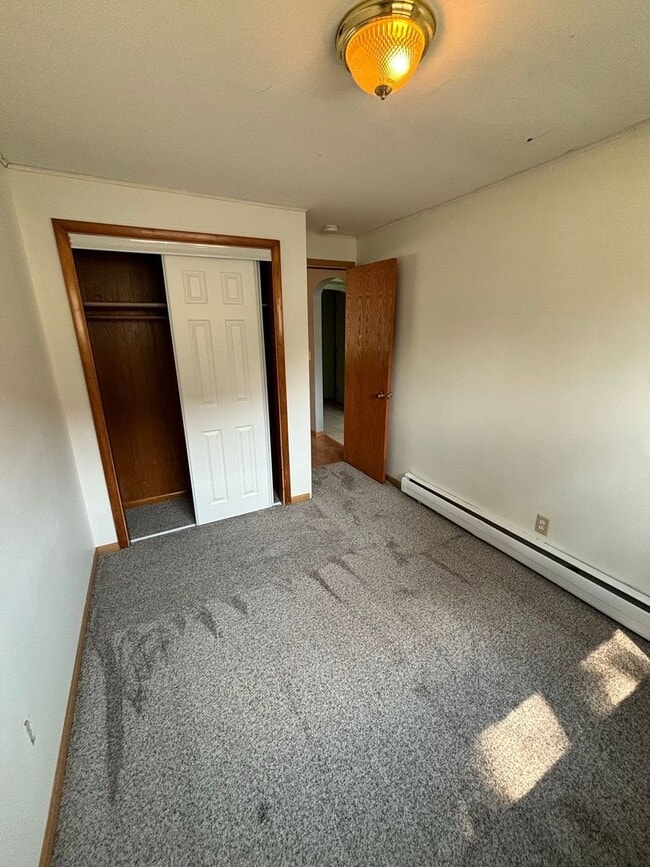 Building Photo - 1034 Pinos St