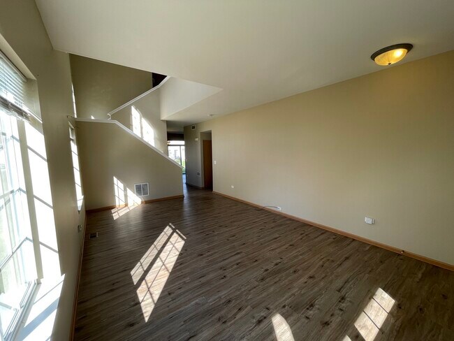 Building Photo - 1427 Levato Ln